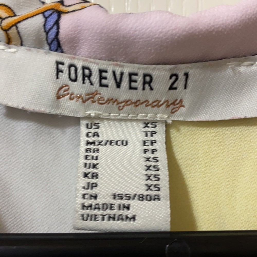 Forever 21 button up! - Picture 2 of 4